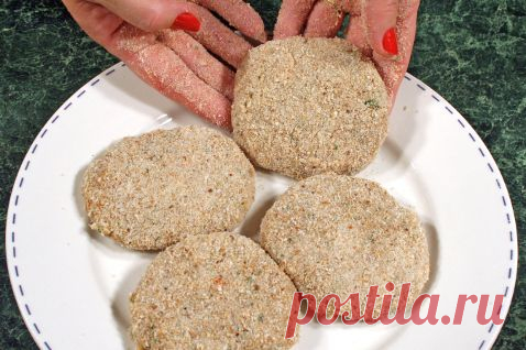 Котлеты на пару, Куриные котлеты на пару, Паровые куриные котлеты, Котлеты на пару в мультиварке, Котлеты на пару рецепт | Woman.ru