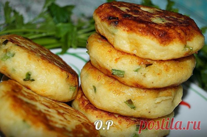 Картофельные биточки с зелёным луком и сыром — супер рецепт