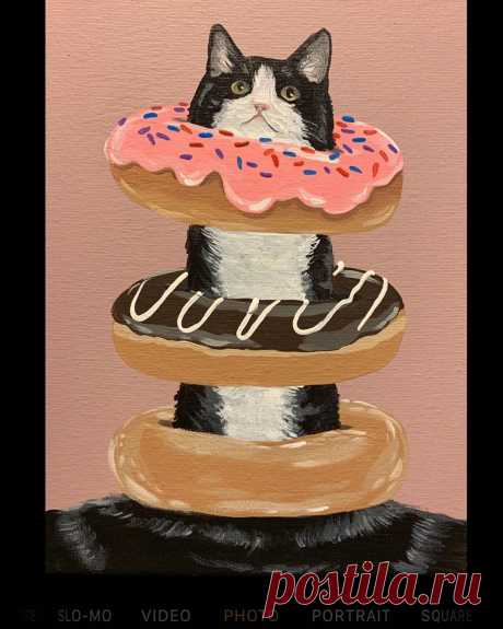 Авокадо, космос и «Большая волна»: сюрреалистические коты Даниала Райана