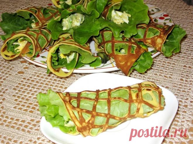 Заряжаемся витаминами)) Закуска в салатных листьях и кружевных блинах — Фактор Вкуса