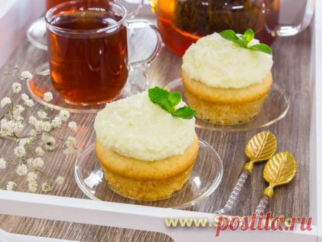 Кокосовые кексы с кокосовым кремом