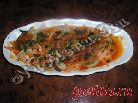 Сельдь по-корейски с грибами.