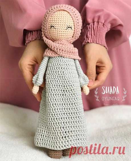 Кукла в хиджабе крючком. Амигуруми схемы и описания. Автор: @Suada_Oyuncaq | IRINELY.ART