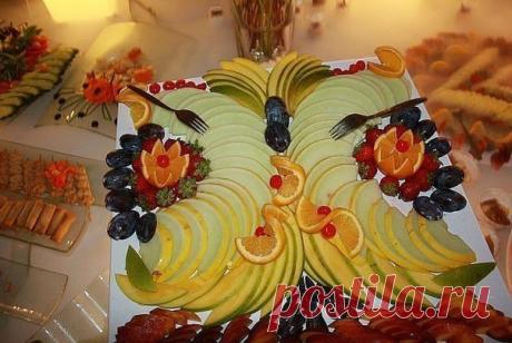 Для самых праздничных столов! Интересная подача фруктов 🍊