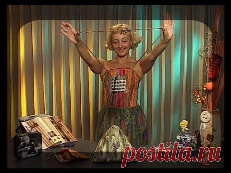 Создаём сумки, футляры и корсет, используя ячейки жесткой канвы. Мастер класс