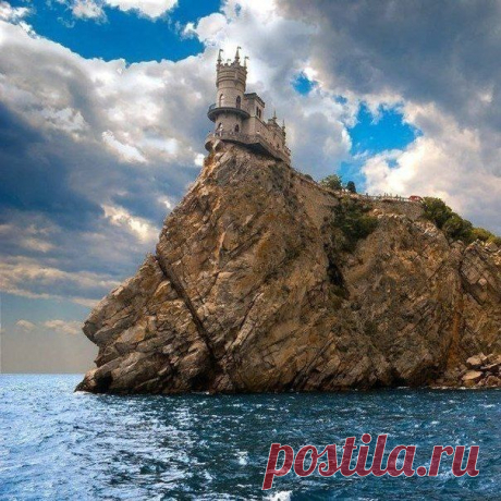 Крым. Ласточкино гнездо