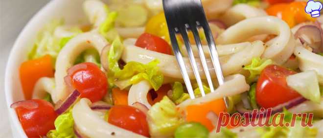 Кальмары и креветки. 8 рецептов вкусных блюд на раз-два-три. Вкусные блюда из кальмаров и креветок идеальны для легкого ужина или дружеского обеда, они разнообразят и украсят ваш праздничный стол. Здесь вы найдете сразу восемь рецептов вкусных блюд из кальмаров и креветок, которые стоит приготовить, тем более, что времени для этого вам понадобится совсем немного. Паста с кальмарами У доступного и простого в приготовлении рецепта […]