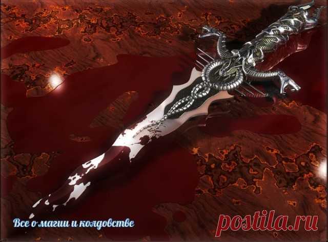 ஜ═══════════════ஜ
ОБРЯД ОЧИЩЕНИЯ АТАМЭ.

Любой предмет перед использованием, даже если он новый, необходимо хорошо очистить или размагнитить соленой водой, окурить ладаном. Соль, вода и ладан символизируют стихии Земли, Воды и Огня. Четыре начала, вместе с воздухом, очищают предмет от всех внешних воздействий. После этого предмет становится нейтральным, и маг тогда может сделать его своим слугой, который служит для выполнения колдовских ритуалов. Вот способ, с помощью кото...