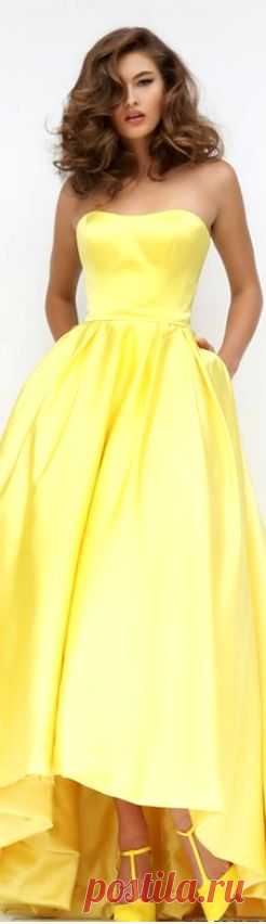 Evening & Party Gowns