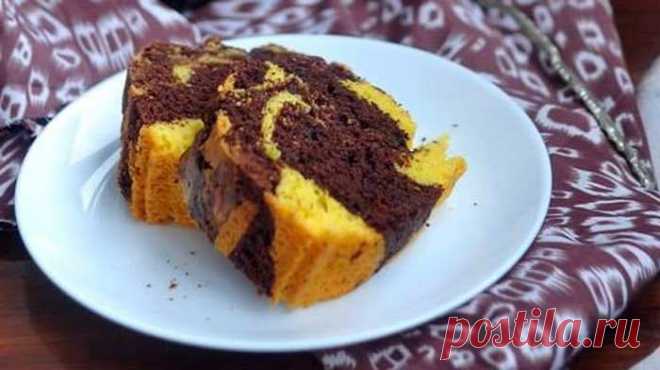 Очень-очень вкусный тыквенно-шоколадный кекс понравится всем, даже ярым противникам тыквы, потому что они не догадаются, что она в нем есть