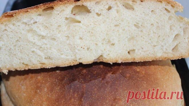 Вкусный домашний хлебушек - легко и просто!

Вода 330 мл.
Мука 500 г.
Дрожжи сухие 0,5 пачки от 11 г.
Соль 0,5 ст.л.
Масло растительное 1 ст.л. (по желанию)

Из данной порции продуктов получается булка хлеба весом примерно 750 гр.

Приготовление