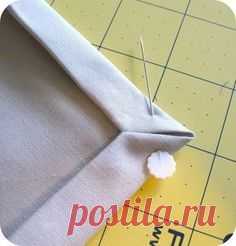 Genius mitered corner tutorial..........GOOD ONE.