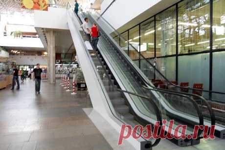 В Китае эскалатор заживо перемолол женщину (ВИДЕО)