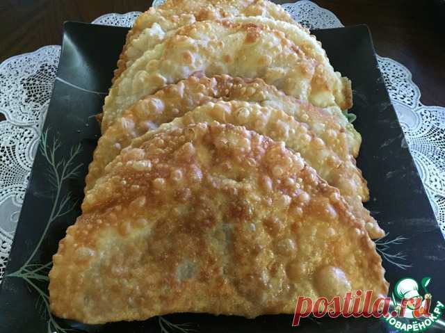 Чебуреки - и тонко, и пупырышки, и хрустят
