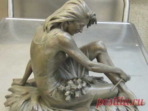 Secret Admirer Bronze Sculpture by Blair Buswell