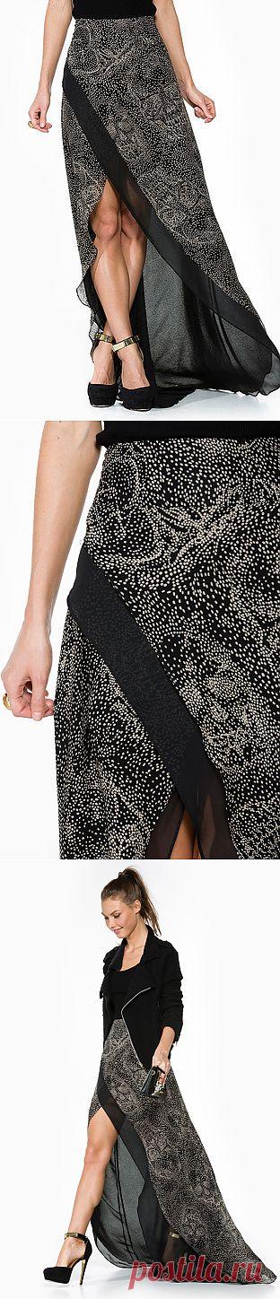 ЮБКА  "Повелительница" - бренд  Stolen Girlfriends Club !   Юбка-макси с принтом, силуэт "трапеция",  завышенная л/талии, подклад черный.     Состав: 100%  натур/шелк. Цена: 6590 р.