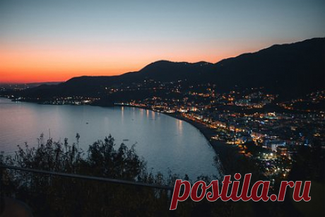 Россиянка побывала в «русском» отеле Турции и раскрыла «уникальные» идеи россиян. Российская туристка съездила в Турцию «дешево и немного сердито» и пожаловалась на поведение некоторых русских туристов. По словам путешественницы, она выбрала отель, ориентированный на россиян — с русскоязычным персоналом, ориентированным на отечественных туристов меню, анимацией и алкоголем.