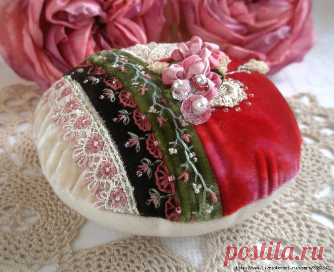Красивые игольницы.