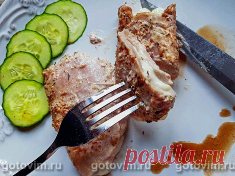 Мясные отбивные с сыром моцарелла в духовке. Рецепт с фото Для приготовления мясных отбивных в сыром моцарелла подойдет любое филе - куриное, свиное или говяжье, но только чтобы из него можно было нарезать тонкие отбивные. Кусочки мяса с сыром запекают в духовке, предварительно полив сливочным соусом. Получается вкусно. Пробуем?


