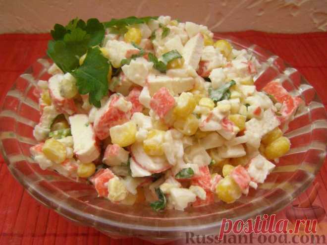 Рецепт: Салат из крабовых палочек с кукурузой на RussianFood.com