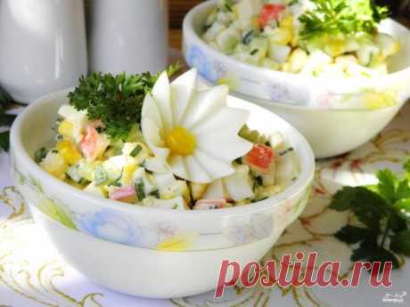 Крабовый салат из крабовых палочек - пошаговый рецепт с фото на Повар.ру