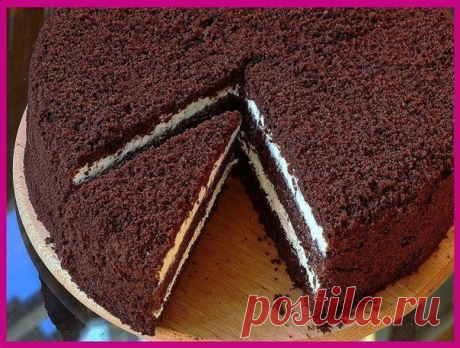 Волшебный торт для вашего праздника
⠀
Ингредиенты:
⠀
Пшеничная мука – 500 гр
Куриные яйца – 3 шт
Сливочное масло – 200 гр
Маргарин – 200 гр
Какао – 3 ст.л.
Молоко – 1 стакан
Сахар – 1 стакан
Сода – 1 ч.л.
⠀
Сначала растапливаем маргарин и медленно всыпаем муку. Затем в отдельной таре комбинируем 3 яйца, сахарный песок, половинку ложки соды и 2 ложки какао. Смешиваем полученную смесь с маргарином. Тщательно взбиваем венчиком, чтоб не было комочков. Основания будущего торта ...