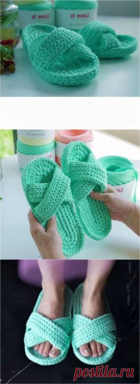 Вяжем уютные домашние тапочки для семьи и гостей за один день