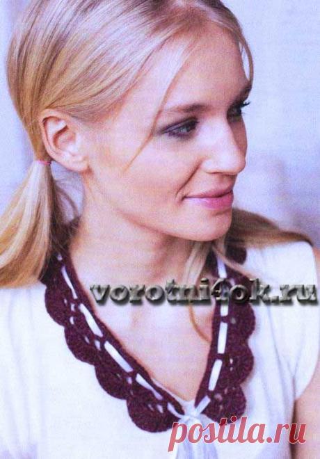 Узкий воротничок