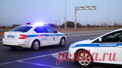 В Каменске-Уральском патрульные спасли девочку от нападения мужчины. В Каменске-Уральском пьяный мужчина напал на восьмилетнюю девочку. Проезжавшие мимо патрульные задержали его. Читать далее