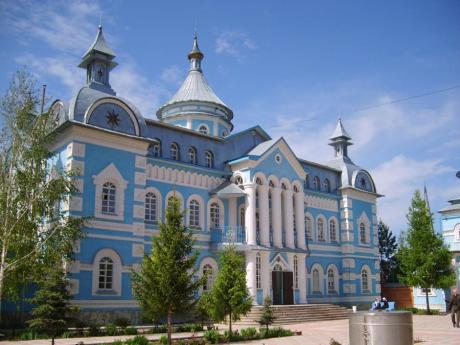 Вид Свято - Троицкой церкви. Оренбургская. Ю-Урал.