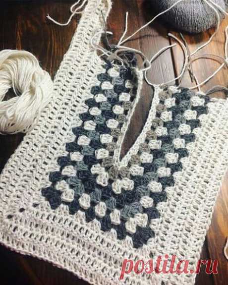 (2) Facebook