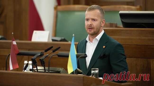 В Латвии попросили об уголовном преследовании депутата Росликова