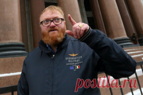 Депутат Милонов рассказал, куда попал из пушки в зоне спецоперации. Расчет депутата неоднократно поражал живую силу противника на Украине.