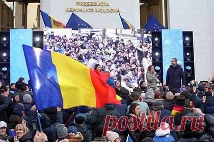 Большинство молдаван оказались недовольны курсом развития страны. Большинство жителей Молдавии оказались недовольны нынешним курсом развития страны. Об этом сообщил Институт маркетинга и социологических опросов (IMAS). Проводимую Кишиневом политику поддержали только 37 опрошенных. При этом недовольны выбранным направлением 58 процентов респондентов.