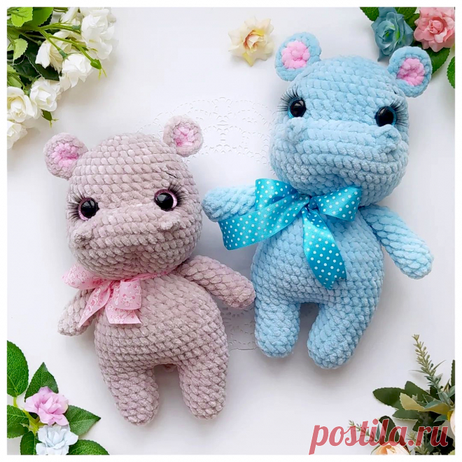 PDF Бегемотик с бантом крючком. FREE crochet pattern; Аmigurumi animal patterns. Амигуруми схемы и описания на русском. Вязаные игрушки и поделки своими руками #amimore - бегемот из плюшевой пряжи, плюшевый бегемотик.