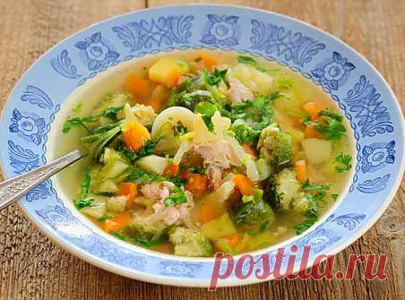 Суп из брокколи - яркий и полезный. Простой рецепт |