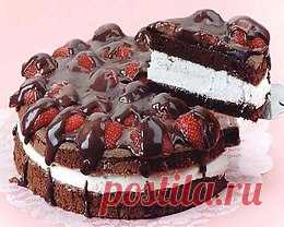 Тортик легче легкого

Обожаю быстрые и легкие рецепты. Решила поделится рецептом тортика. Итак, для теста:
-1 банка сгущенки,
-3 яйца,
-1 чайная ложка соды гашеной уксусом или лимонным соком.
-1,5 ста...