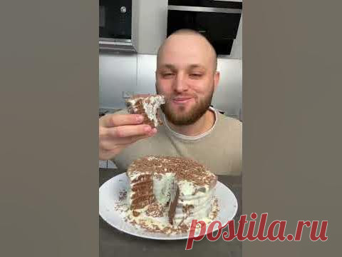 Тесто:Яйца 3 штСахар 220 гМука 140 гРазрыхлитель 1 ч.лМолоко 200 млМасло растит. 100 мл (без запаха)Какао 3 ст.лКрем:Сметана 25% густая 400 гСгущённое молоко...