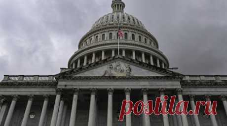 Константинов: решение США по активам России станет опасным прецедентом. Глава крымского парламента Владимир Константинов высказал мнение, что решение США о поддержке законопроекта по передаче замороженных российских активов на нужды Украины станет опасным прецедентом. Читать далее