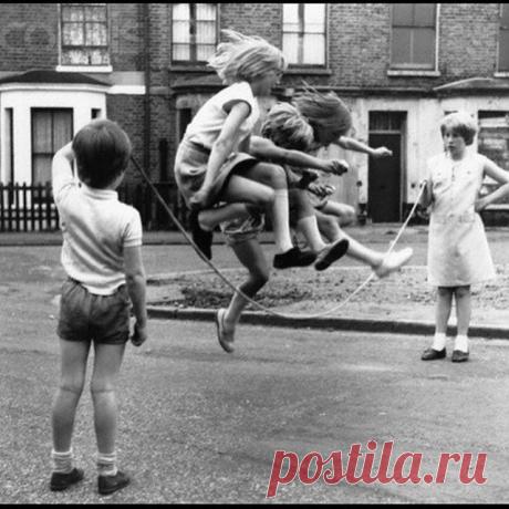Игры во дворах