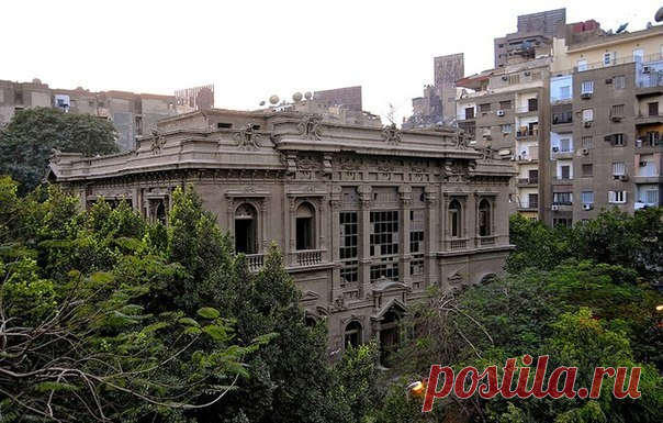 7 заброшенных замков