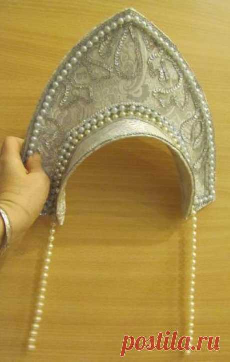 Как сделать кокошник на голову своими руками?