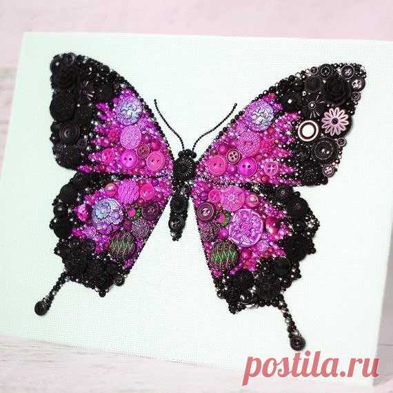 Коллажи из пуговиц