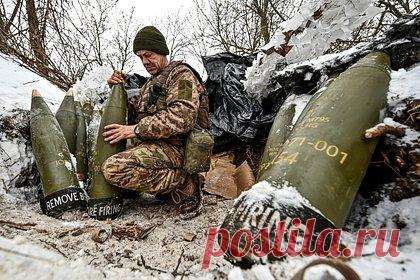 На Украине потребовали от Запада отдать Киеву все вооружение. Секретарь Совета нацбезопасности и обороны (СНБО) Украины Алексей Данилов заявил, что Запад должен передать Киеву все вооружение и технику. «Им нужно сейчас срочно все передавать нам, как это сделала Дания. (...) Это будет металлолом, который вам будет абсолютно не нужен», — потребовал он.