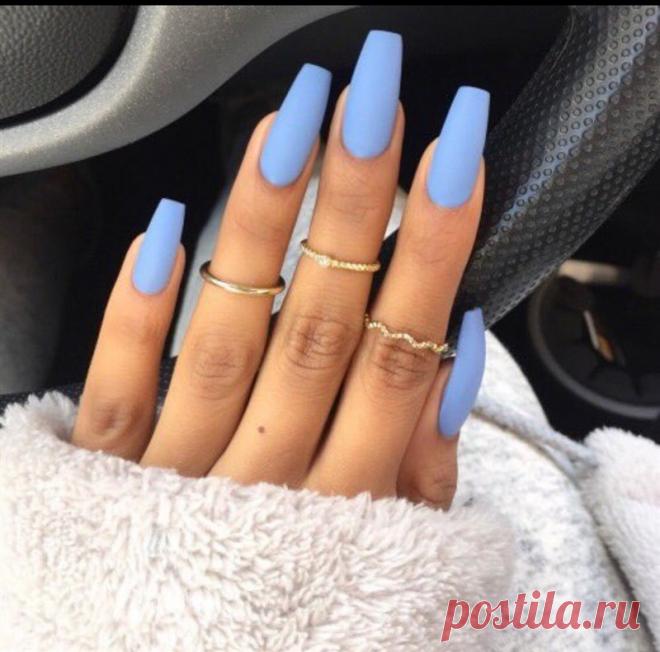 Яркий маникюр на длинные ногти квадратной формы