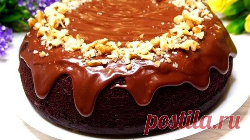 Домашний шоколадный торт. Бисквитное тесто на кипятке не требует дополнительно использования крема, получается влажный и нежный