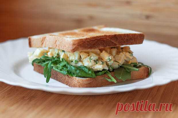 8 блюд из яиц для тех, кому надоела обычная яичница - Будет вкусно - 18 мая - 43453126802 - Медиаплатформа МирТесен Наш автор Дарья Полещикова в течение недели готовила разные блюда из яиц (почему бы и нет?). Получилось семь завтраков и даже один обед. Научимся делать крок-мадам, пуляр, шакшуку и кое-что ещё, а также сварим идеальные яйца всмятку. Я очень люблю завтракать! Уже вечером начинаю планировать, что - 18 мая - 43453126802 - Медиаплатформа МирТесен