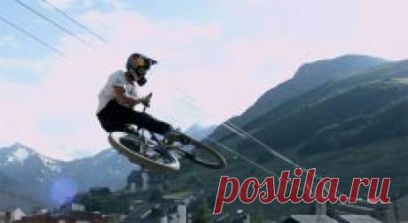 Невероятные трюки лучших маунтинбайкеров планеты  - Новости экстрима - Adrenaline.in.ua
