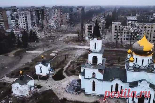 Священник РПЦ назвал чудом сохранение храма Марии Магдалины в Авдеевке. Протоиерей Димитрий Василенков отметил, что храм является утешением для мирных жителей.