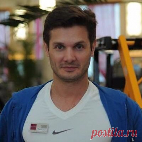 Простое утреннее упражнение, которое помогает проснуться и не требует много времени | Лайфхакер